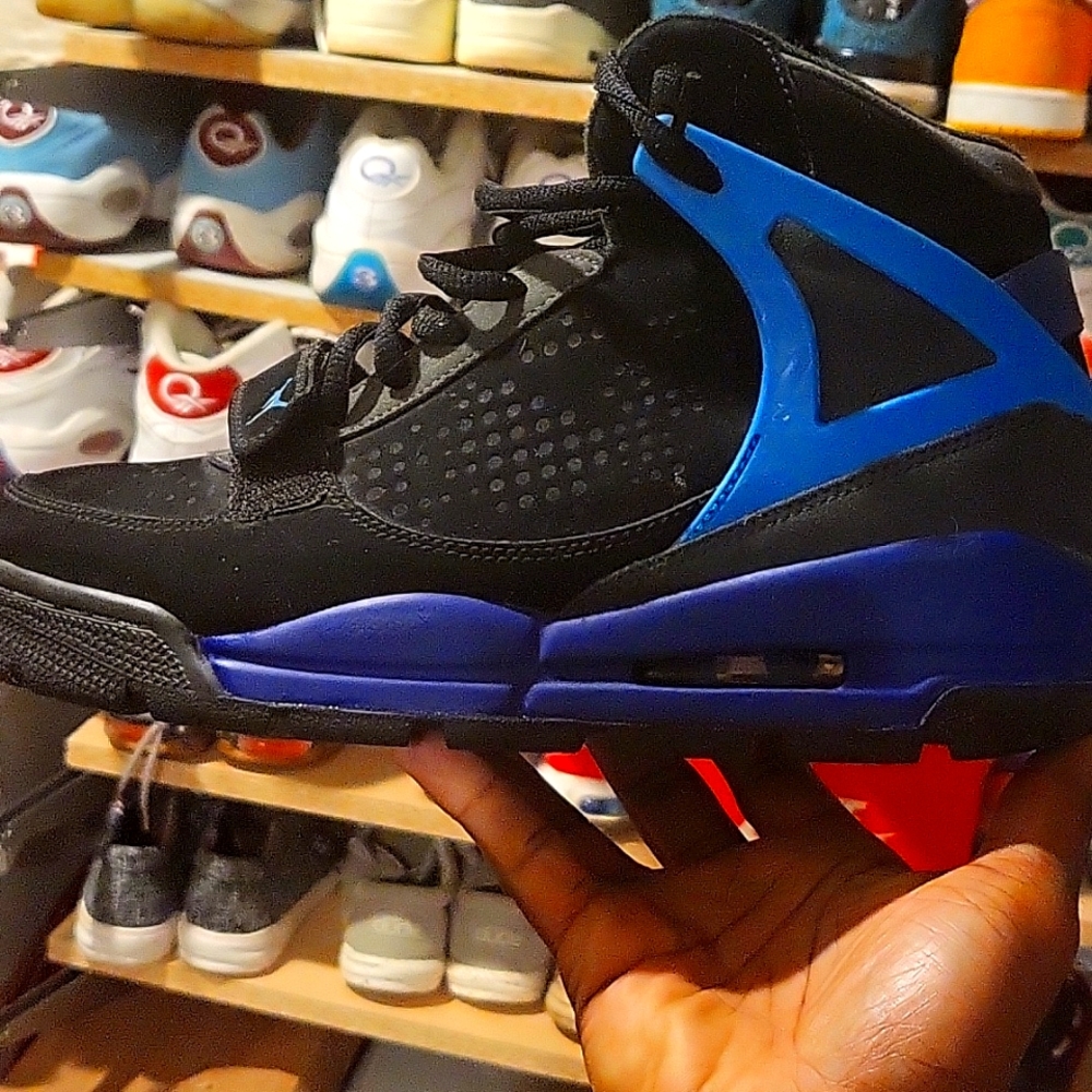 Jordan nike trunnel grapes